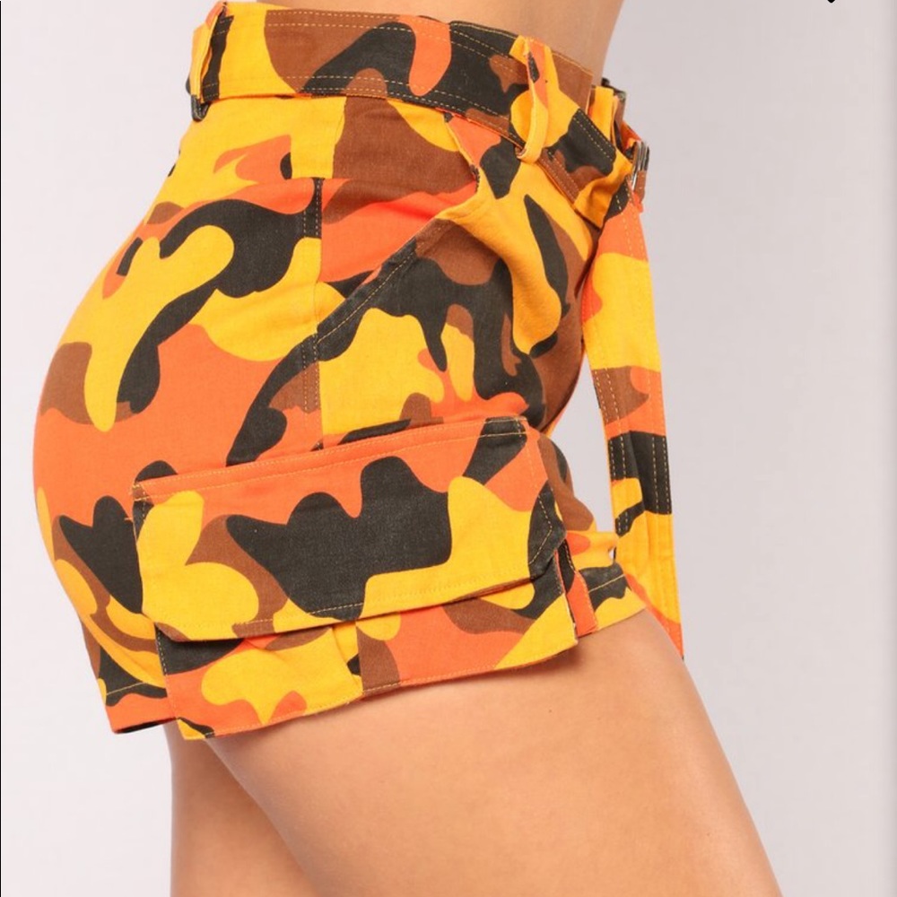 Shorts - Picture 4 of 4